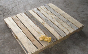 Costruire un tavolino basso con un pallet 1347 0 Un tavolino basso con un pallet